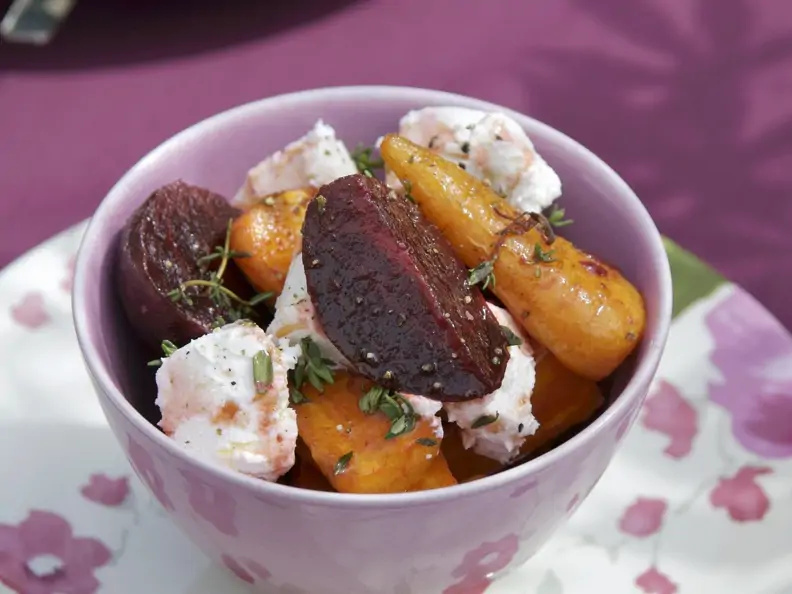 Rote-Bete-Salat mit Ziegenkäse
