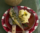 Makrele mit Püree aus Linsen und Petersilienwurzel