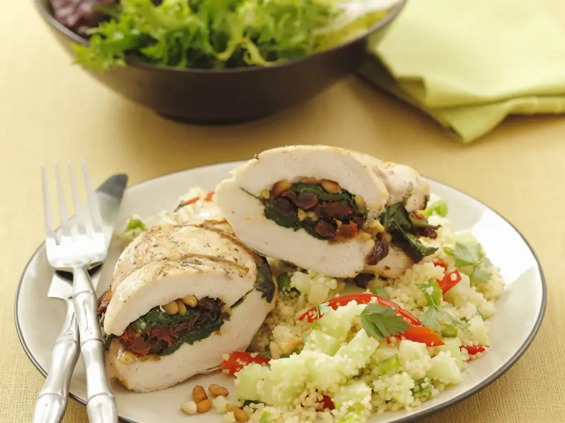 Hähnchen mit Tomaten-Spinat-Füllung
