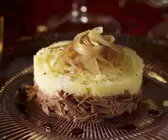 Kartoffelpüree nach Parmentier-Art mit Ente und Zwiebeln