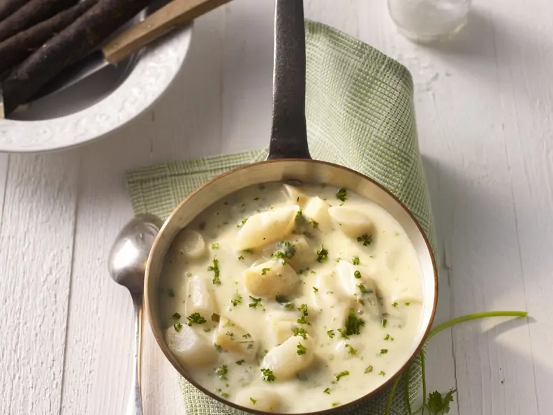 Schwarzwurzelgemüse mit Käse