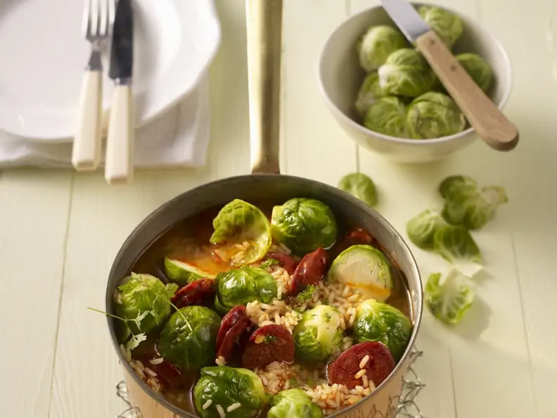 Rosenkohl-Reis-Topf mit Chorizo