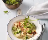 Garnelen-Lachs-Suppe mit Brokkoli