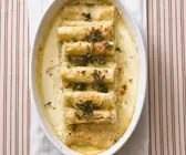 Cannelloni gefüllt mit Rucola-Ricotta und Krabbenfleisch