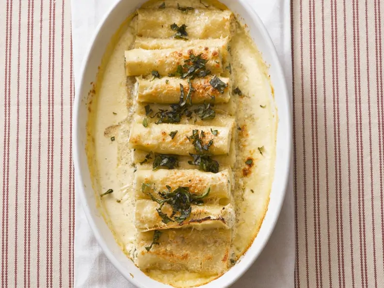Cannelloni gefüllt mit Rucola-Ricotta und Krabbenfleisch