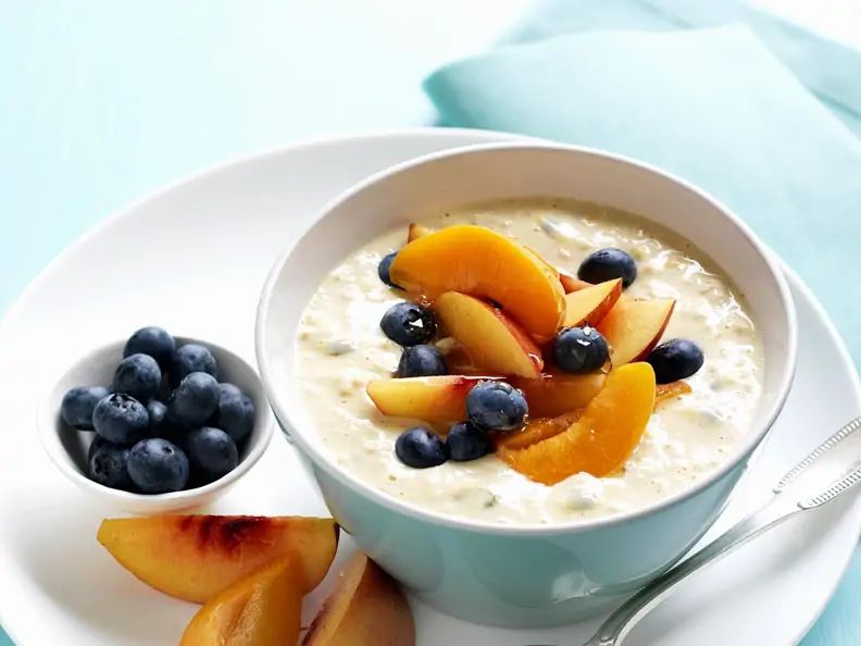 Overnight Oats mit Sommerobst