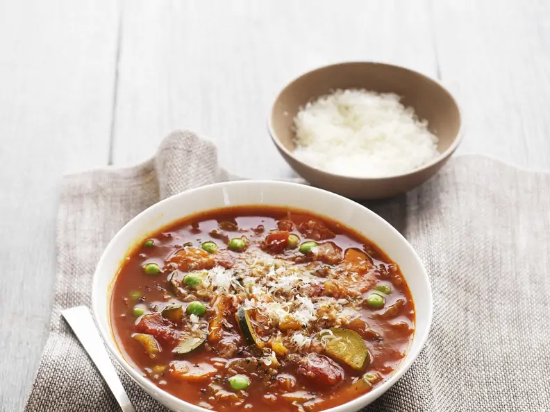 Italienische Tomaten-Gemüsesuppe