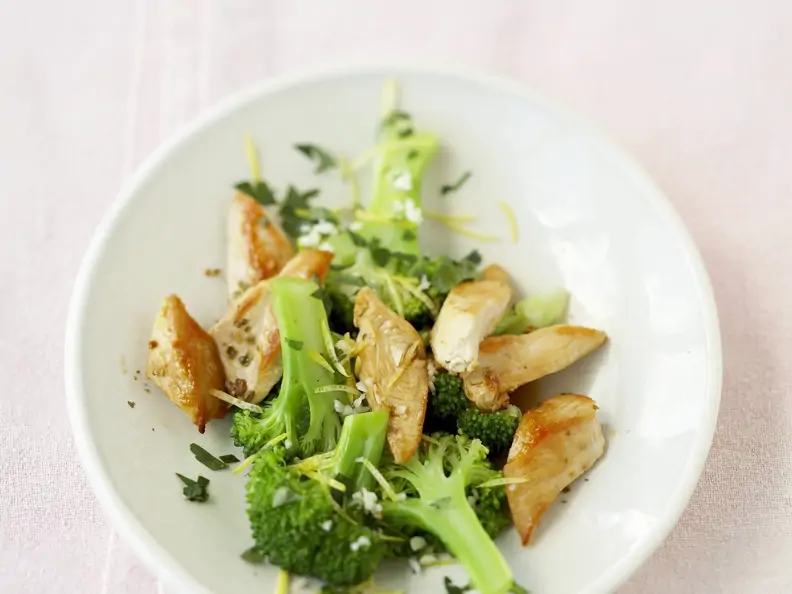 Putenstreifen mit Brokkoli-Zitronen-Sauce