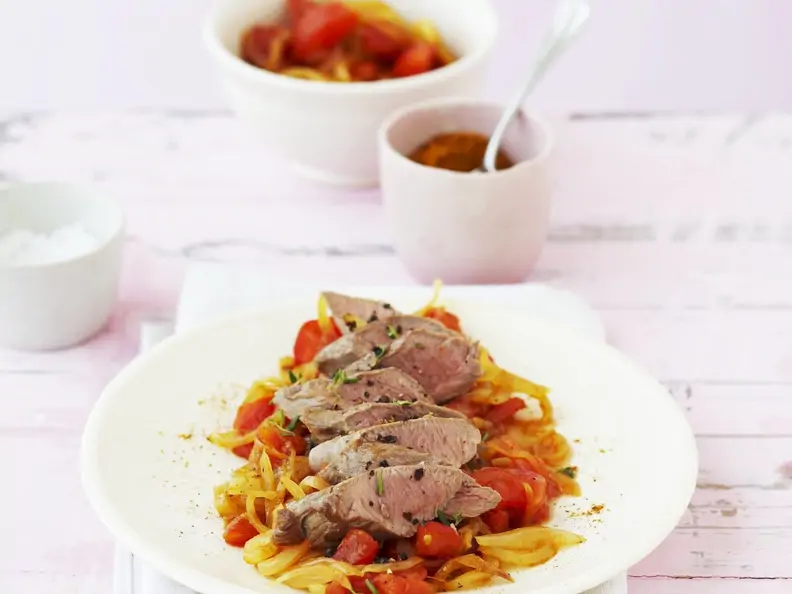 Würzige Tomaten mit Lamm