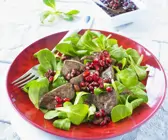 Gebratene Entenleber mit Feldsalat und Granatapfel