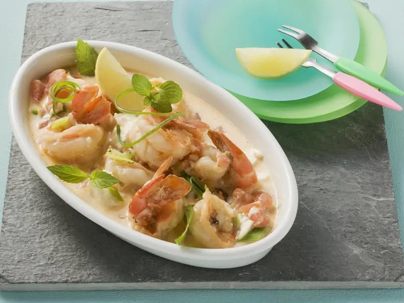 Garnelenschwänze mit Feta-Soße