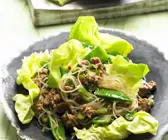 Glasnudel-Fleisch-Salat mit Zuckerschoten