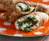 Crêpe mit Salat und Ziegenkäse
