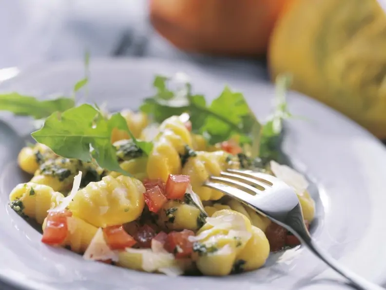 Gnocchi mit Wildkräuterpesto