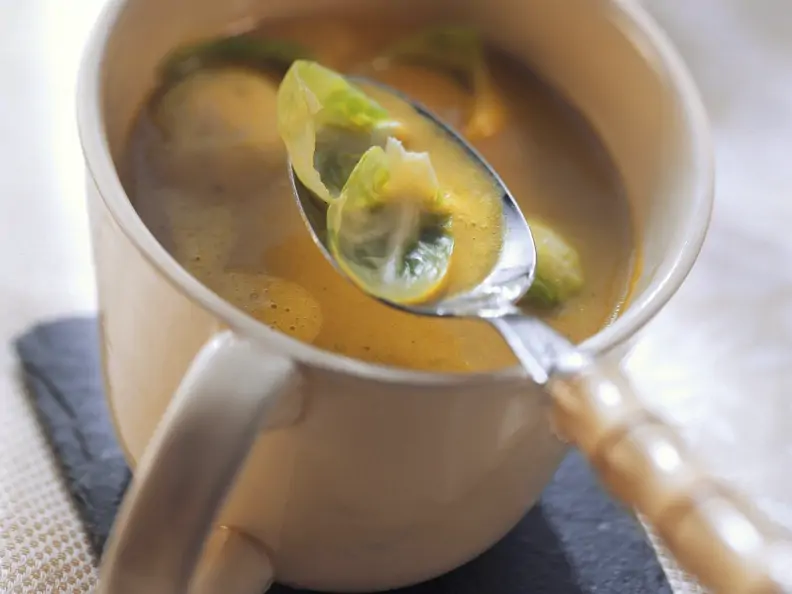 Curry-Rosenkohl-Suppe