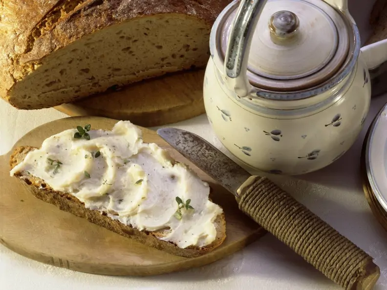 Brot mit Gänseschmalz