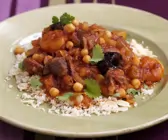 Lammragout mit Kichererbsen auf Couscous