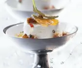 Ziegenfrischkäse mit Feige und karamellisiertem Fenchelsalat