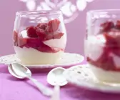 Mascarponecreme mit Rhabarber