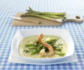 Garnelensuppe mit grünem Spargel