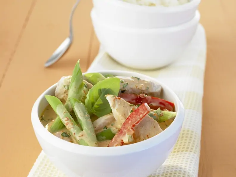 Putenstreifen mit Kokoscurry
