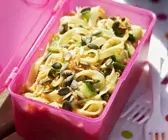 Nudelsalat mit Fisch