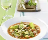 Gemüsesuppe mit Reis auf italienische Art