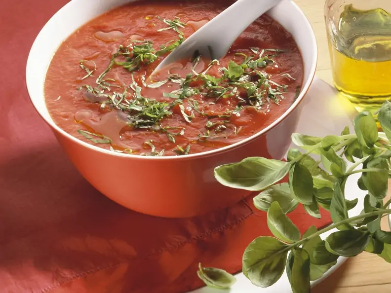 Tomatensuppe nach italienischer Art