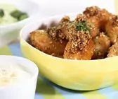 Kartoffeln mit Nusskruste dazu Meerrettichdip