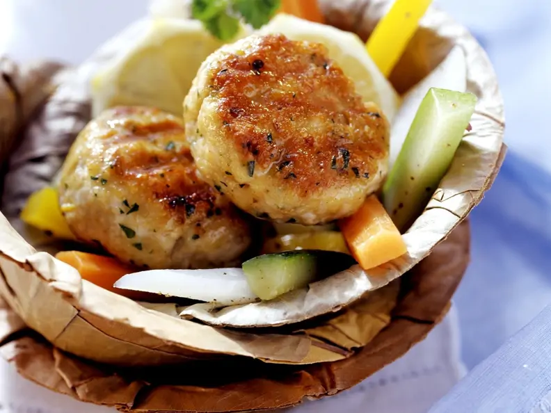 Putenbuletten mit Gemüse