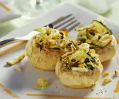 Champignons mit Zucchinifüllung