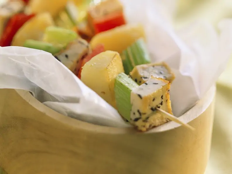 Tofu-Gemüse-Spießchen