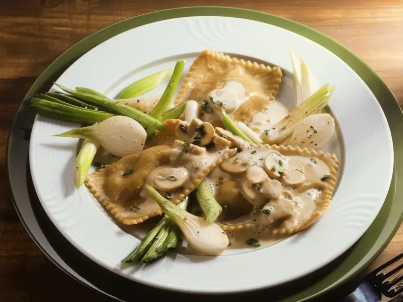Maultaschen mit Pilzrahmsoße