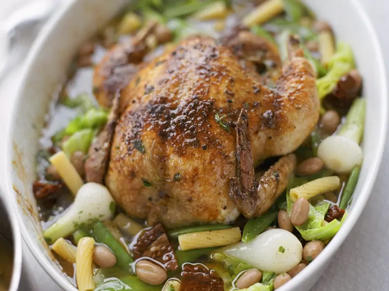 Brathähnchen mit Borlettibohnen und Nudeln