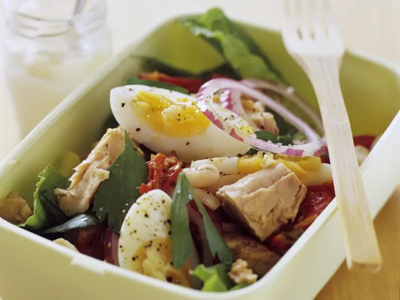 Nizza-Salat zum Mitnehmen