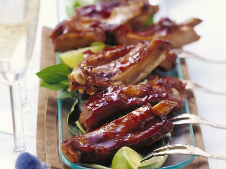 Rippchen mit würziger Marinade