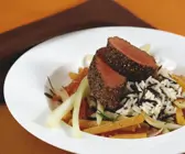 Filet vom Reis mit Wildreis und gemischtem Gemüse