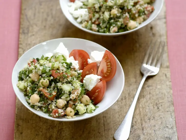 Bulgur-Tomaten-Salat mit Feta