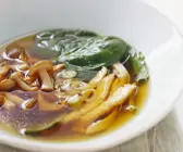 Pilz-Spinat-Brühe