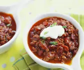 Chili con Carne mit Sauerrahm