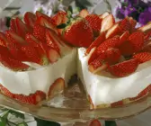 Erdbeer-Frischkäse-Torte