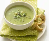 Cremige Erbsensuppe