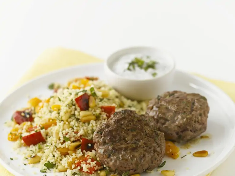 Lamm-Köfte mit Couscous