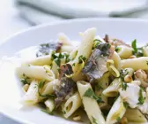 Zitronen-Pasta mit Sardinen