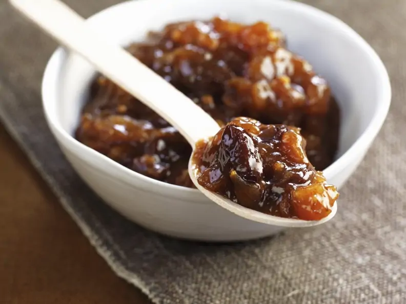 Chutney von Zwiebel und Tomate