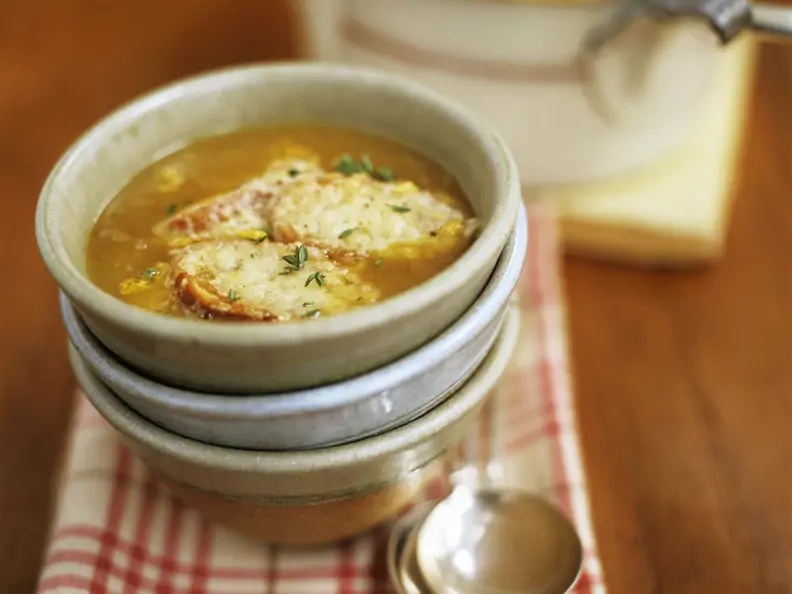 Zwiebelsuppe ohne Wein