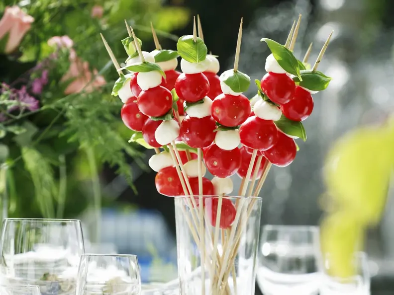 Tomaten-Mozzarella-Häppchen