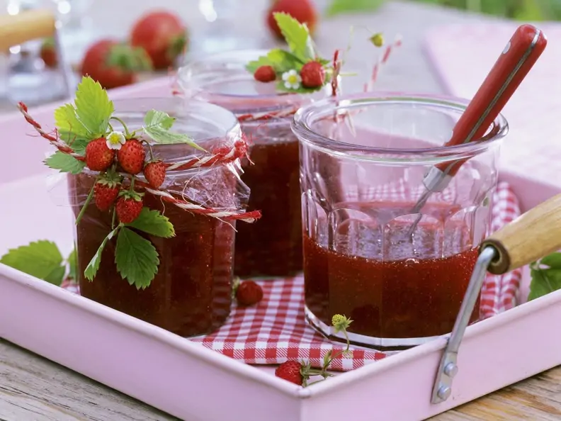 Waldbeerkonfitüre