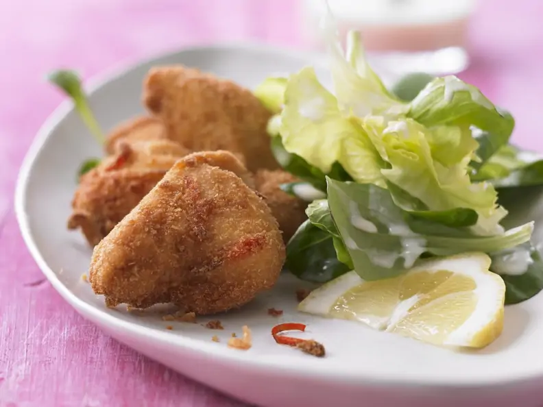 Scharfes Zitronen-Backhähnchen mit Salat