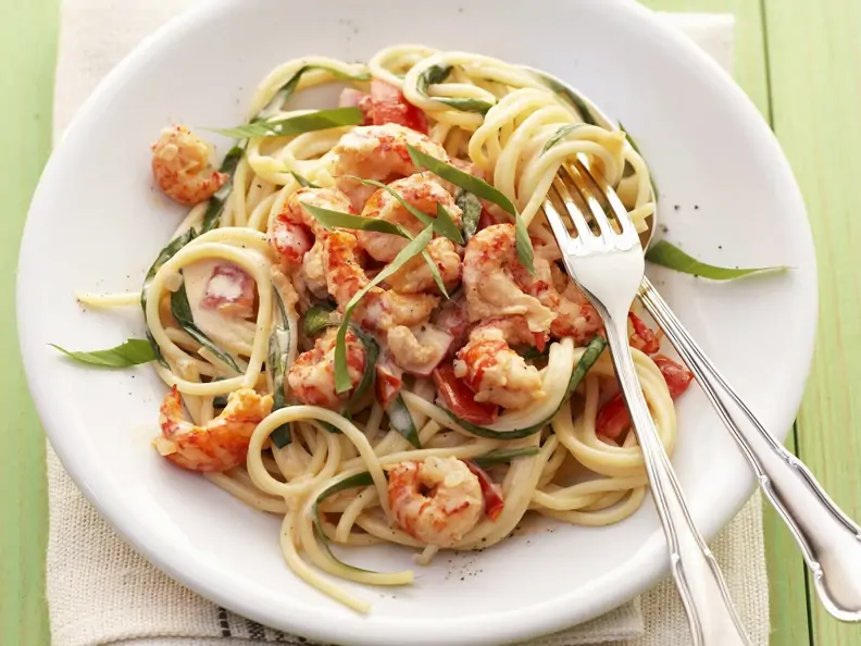 Pasta mit Garnelen und Bärlauchsoße